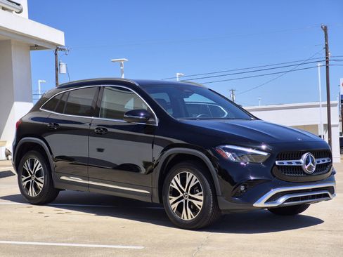 Used 2025 Mercedes-Benz GLA 250 image 3