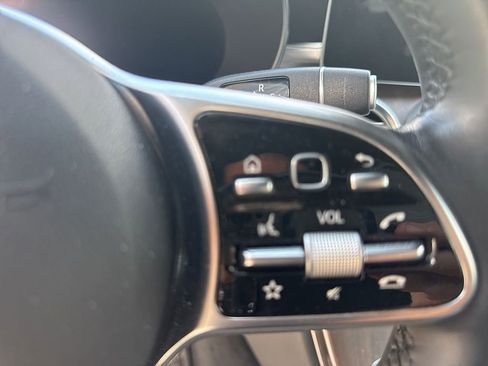 Used 2021 Mercedes-Benz C 300 4MATIC Cabriolet image 9