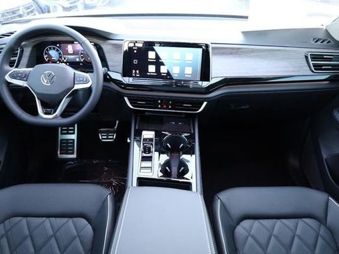 New 2026 Volkswagen Atlas SEL Premium R-Line image 26