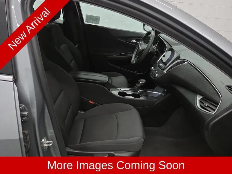 Used 2024 Chevrolet Malibu LT FWD image 18