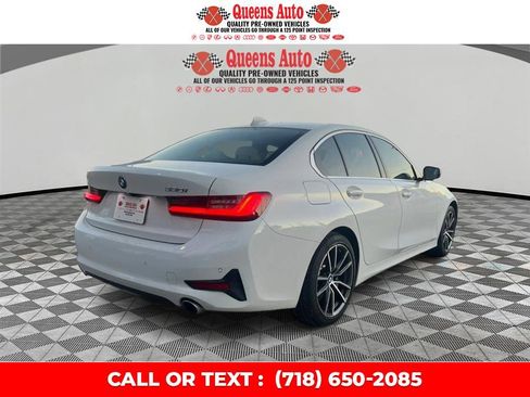 Used 2021 BMW 330i xDrive Sedan w/ Convenience Package image 7