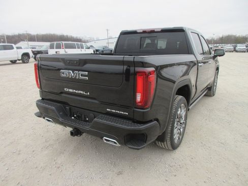 New 2026 GMC Sierra 1500 Denali Ultimate image 5