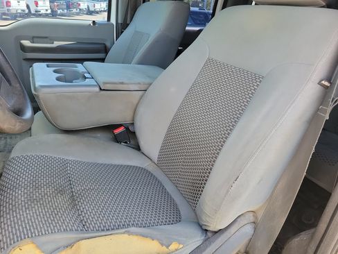 Used 2014 Ford F250 XL AWD/4WD image 11