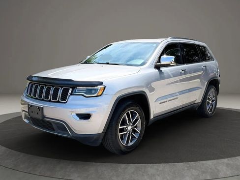 Used 2017 Jeep Grand Cherokee Limited w/ Luxury Group II AWD/4WD image 1