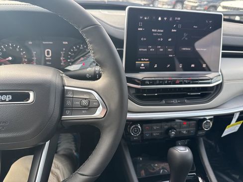 New 2026 Jeep Compass Limited AWD/4WD image 24