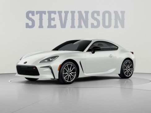 New 2026 Toyota GR86 w/ ALL Weather Mat Package (TMS) RWD image 2