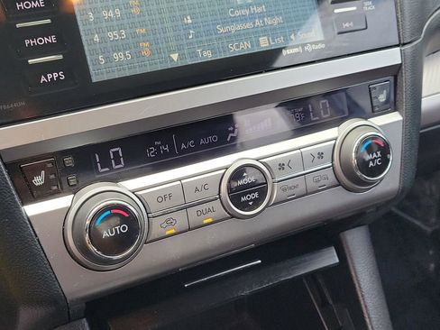 Used 2015 Subaru Legacy 2.5i Premium image 23