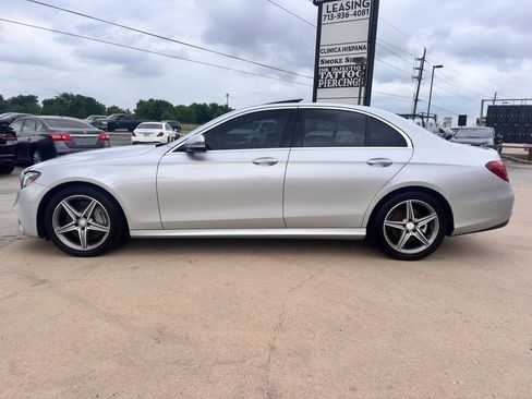 Used 2017 Mercedes-Benz E 300 image 8