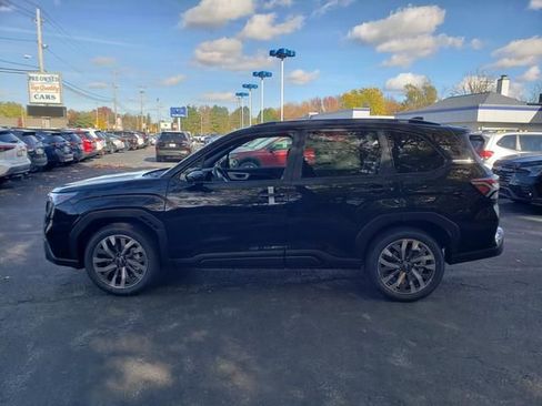 New 2025 Subaru Forester Touring image 7