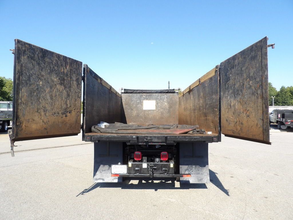 Used 2025 Ford F650 2WD Regular Cab Super Duty image 48
