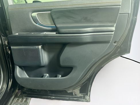 Used 2025 Ford Expedition Tremor image 34