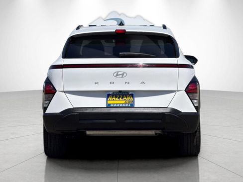 Used 2025 Hyundai Kona SEL image 4