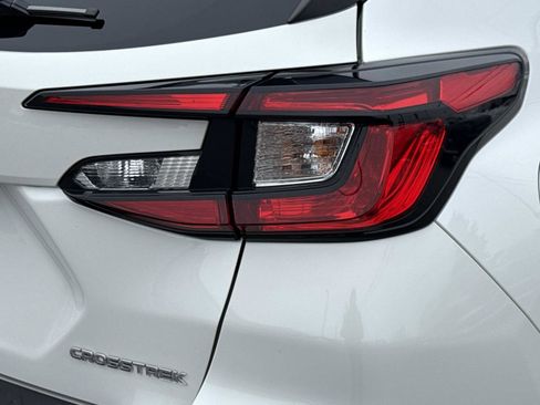 Used 2024 Subaru Crosstrek 2.0i Premium image 23