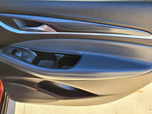 Certified 2024 Buick Enclave Premium image 12