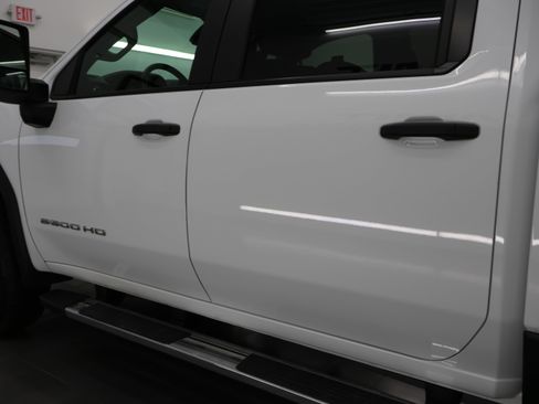 Used 2023 GMC Sierra 2500 Pro w/ Gooseneck/5TH Wheel Package AWD/4WD image 35