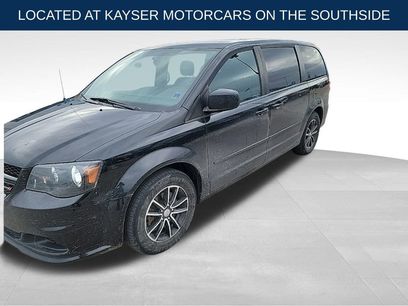 Used 2016 Dodge Grand Caravan SE