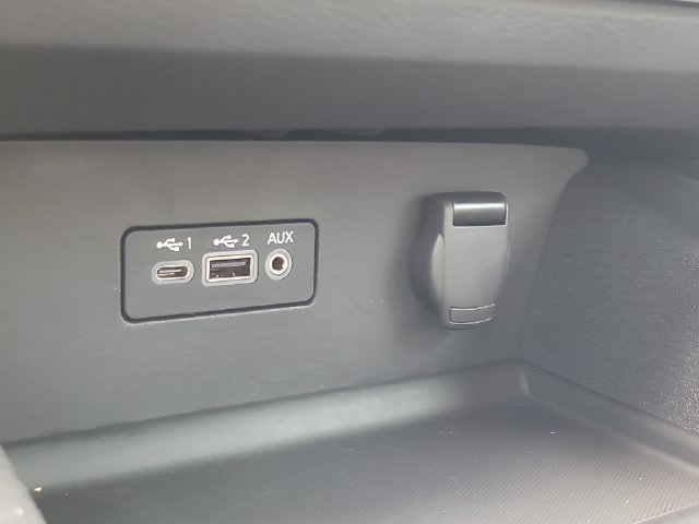 Used 2025 Nissan Altima 2.5 S FWD image 23