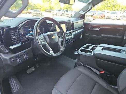 Certified 2024 Chevrolet Silverado 1500 LT AWD/4WD image 15