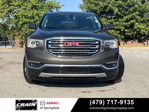 Used 2019 GMC Acadia SLT w/ LPO, Floor Liner Package FWD image 2