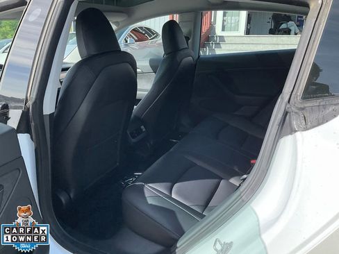 Used 2023 Tesla Model 3 Standard Range image 26