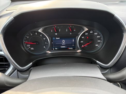 Used 2019 Chevrolet Equinox LT image 16