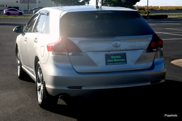 Used 2015 Toyota Venza XLE w/ XLE Premium Package FWD image 4
