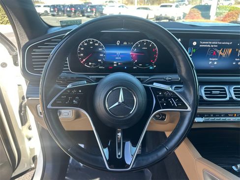 Certified 2024 Mercedes-Benz GLS 450 4MATIC image 26