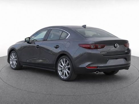 Used 2020 MAZDA MAZDA3 Sedan w/ Preferred Package FWD image 4