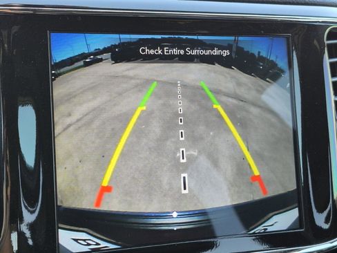 Used 2021 Jeep Grand Cherokee Limited RWD image 30