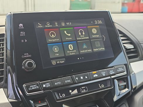 Used 2019 Honda Odyssey EX-L image 24