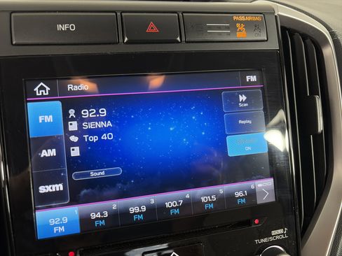 Used 2021 Subaru Ascent Premium w/ Convenience Package AWD/4WD image 21