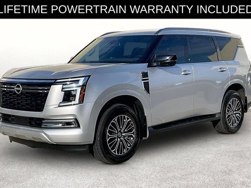 Used 2025 Nissan Armada SL w/ Captain's Chari Seat Package RWD image 9