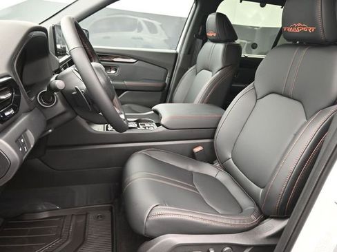 New 2025 Honda Pilot TrailSport image 10
