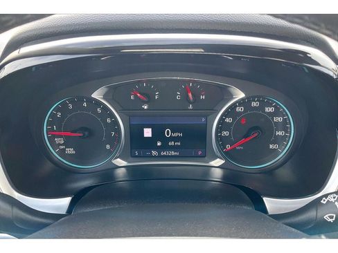 Used 2020 Chevrolet Traverse Premier image 22