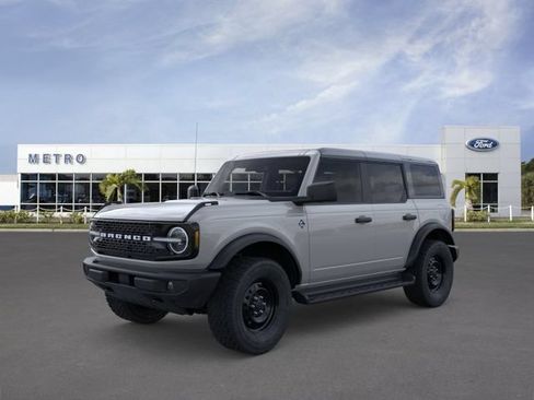 New 2026 Ford Bronco Outer Banks AWD/4WD image 1