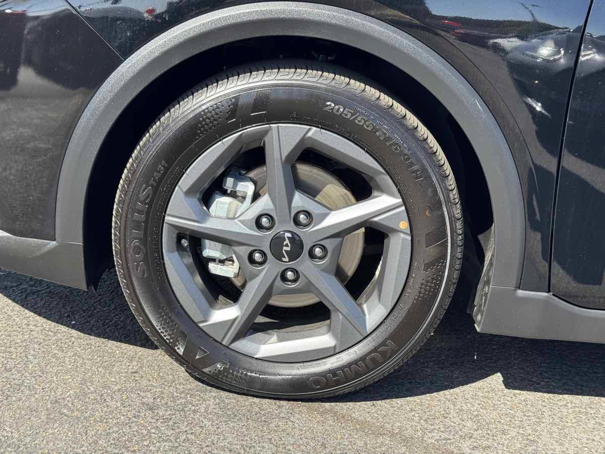 Used 2026 Kia K4 FWD image 7