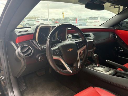 Used 2015 Chevrolet Camaro SS image 16