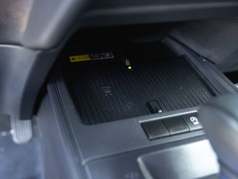 Certified 2026 Toyota Corolla Cross LE FWD image 19