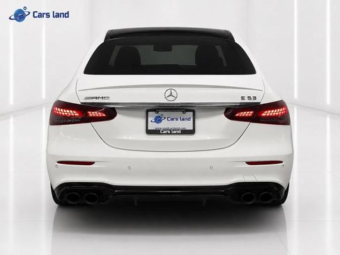 Used 2022 Mercedes-Benz E 53 AMG 4MATIC Sedan image 4