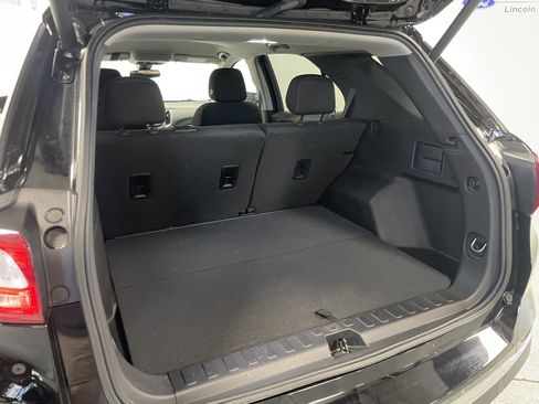 Used 2021 Chevrolet Equinox LT image 26
