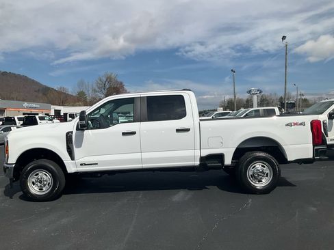 New 2026 Ford F250 XL AWD/4WD image 8