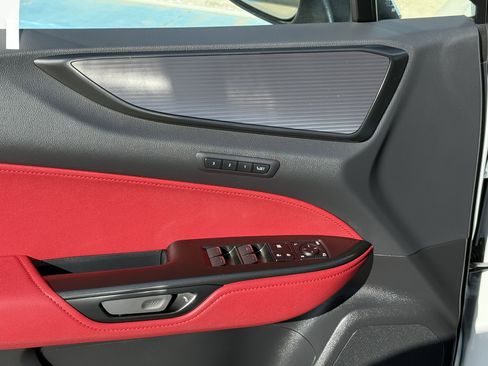 Certified 2025 Lexus NX 450h+ F Sport image 18