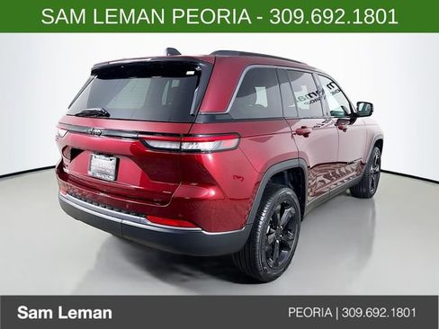 New 2026 Jeep Grand Cherokee Limited w/ Limited Altitude Package AWD/4WD image 7