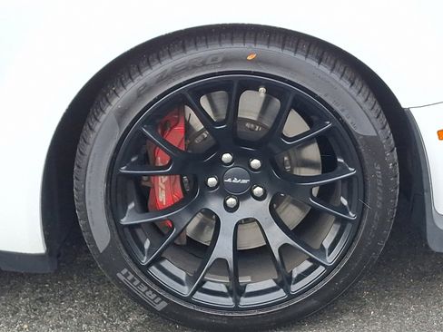 Used 2023 Dodge Challenger SRT Hellcat image 9