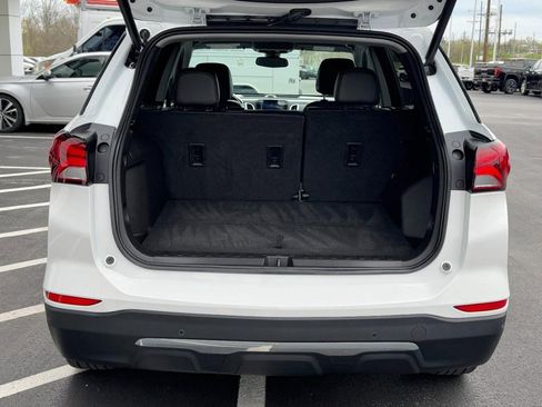 Used 2023 Chevrolet Equinox Premier FWD image 7