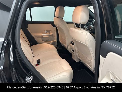 Used 2025 Mercedes-Benz GLA 250 4MATIC image 23