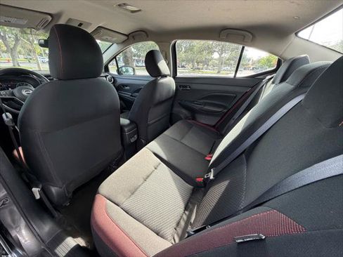 Used 2025 Nissan Versa SR FWD image 18