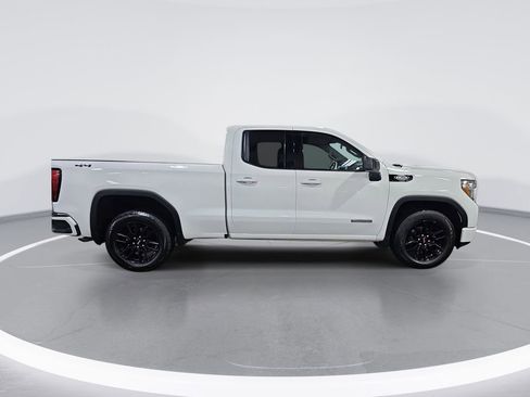 Certified 2022 GMC Sierra 1500 Elevation image 2