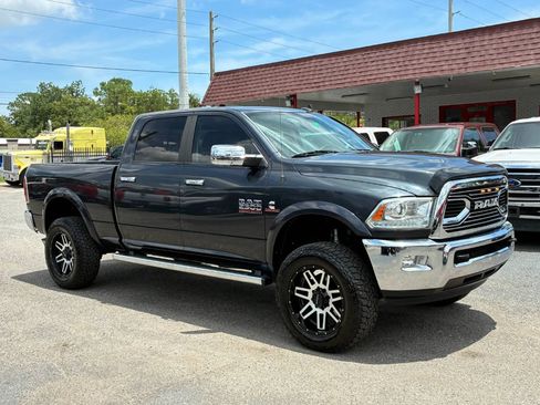 Used 2014 RAM 2500 Laramie w/ Convenience Group AWD/4WD image 7