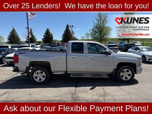 Used 2018 Chevrolet Silverado 1500 LT w/ All Star Edition AWD/4WD image 2